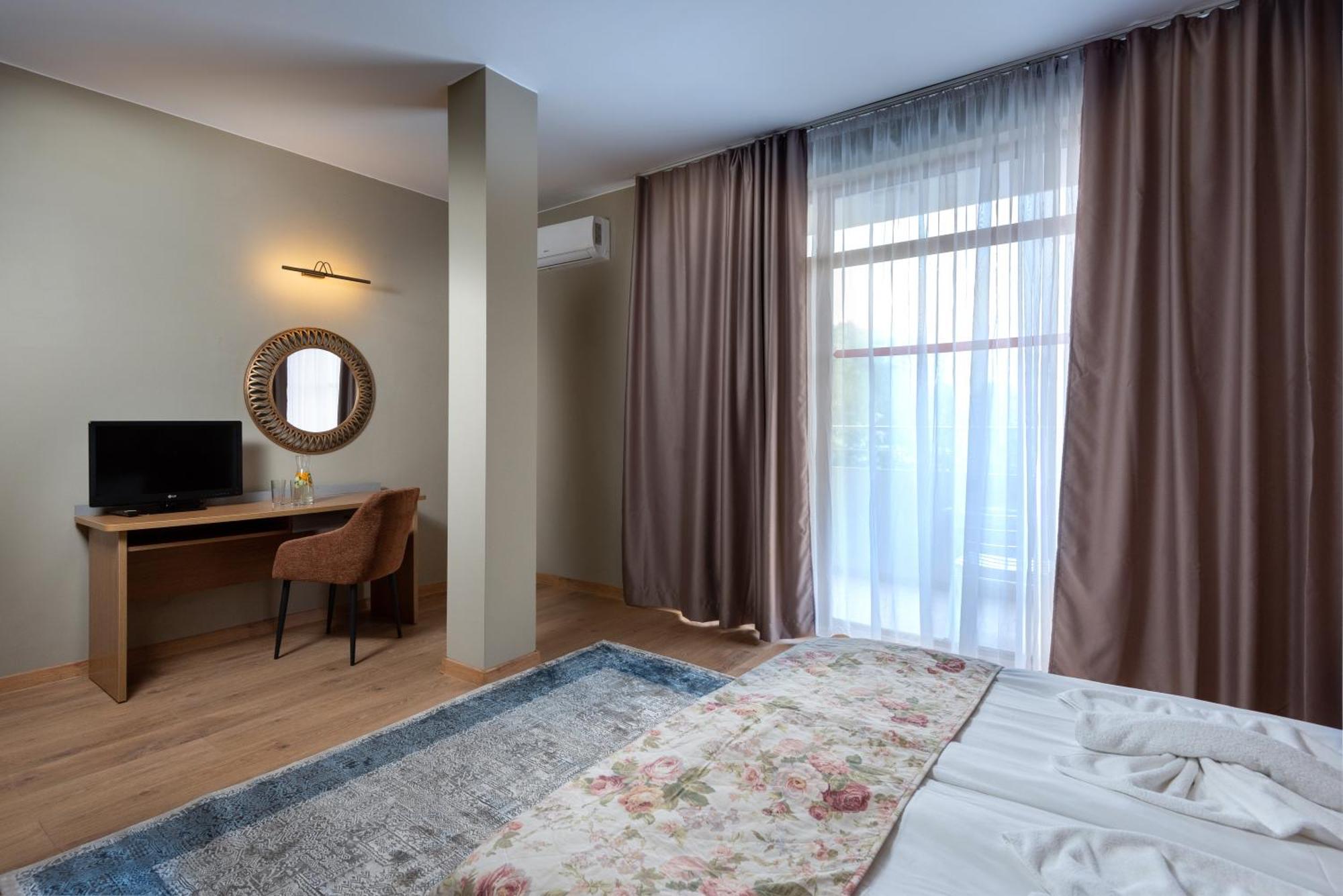 Hotel Avenue Napospart Kültér fotó