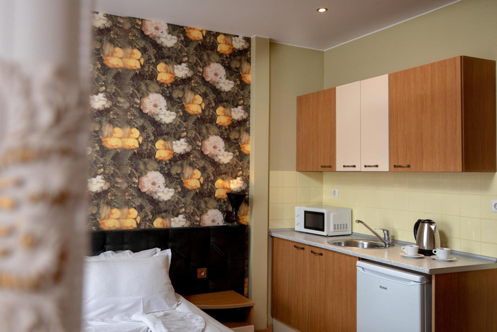 Hotel Avenue Napospart Kültér fotó