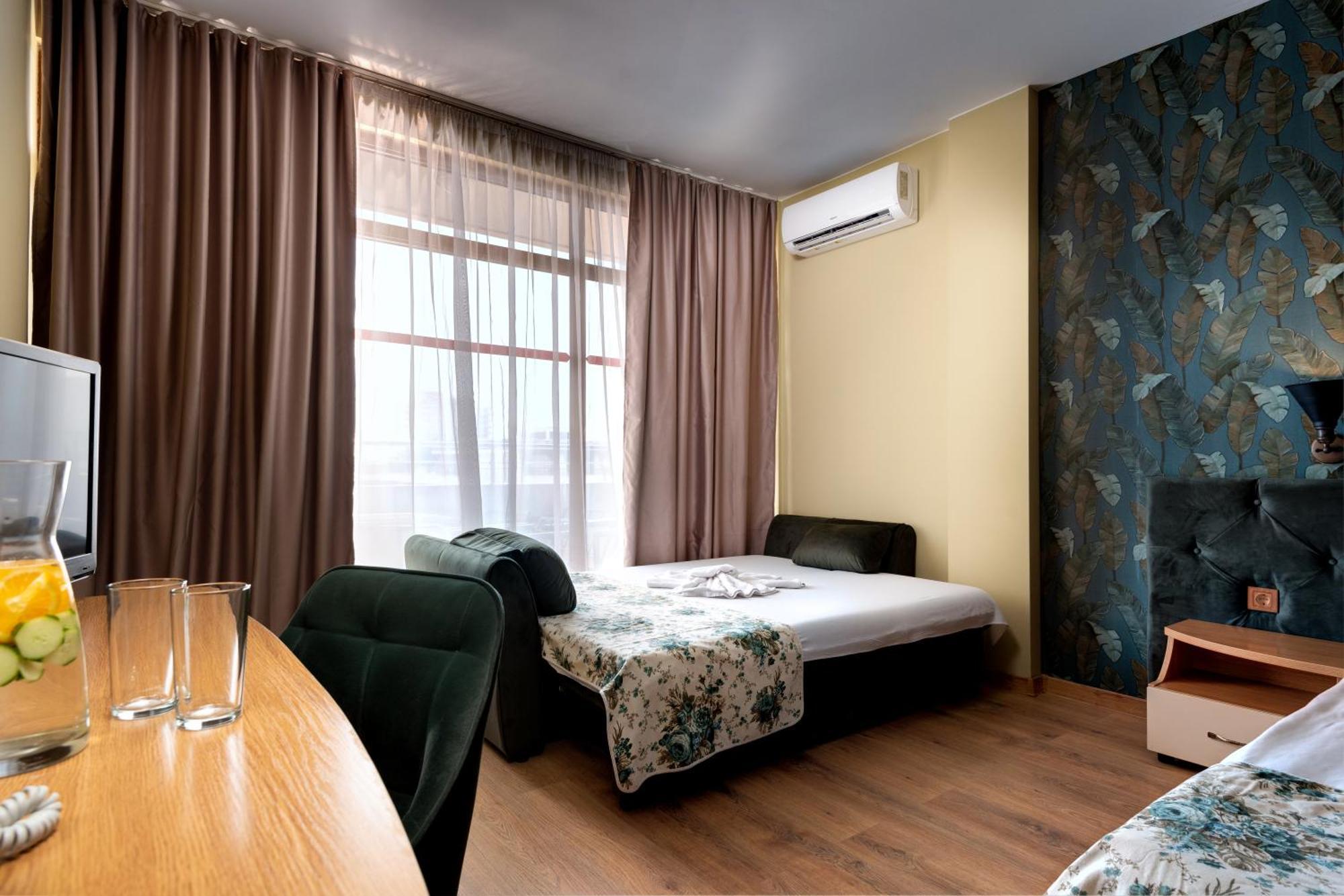 Hotel Avenue Napospart Kültér fotó